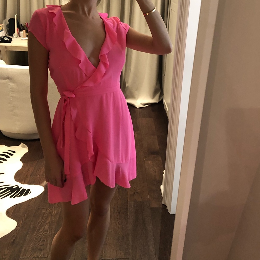 Aritzia Sunday Best Neon pink summer dress
